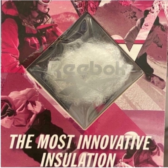 New Reebok Packable Puffer Jacket - Picture 4 of 4